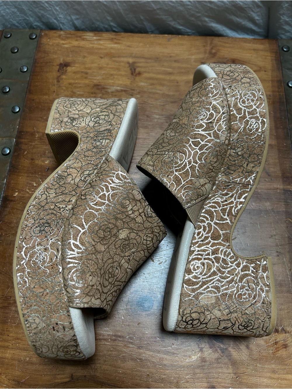 Beige/Metallic Floral Cork Platform Slide Mules in Beige